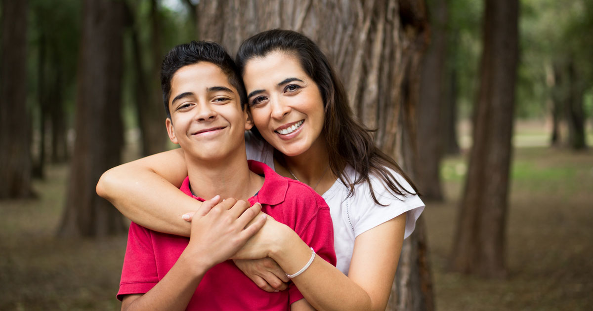 Latino Teen Wald Doppelter